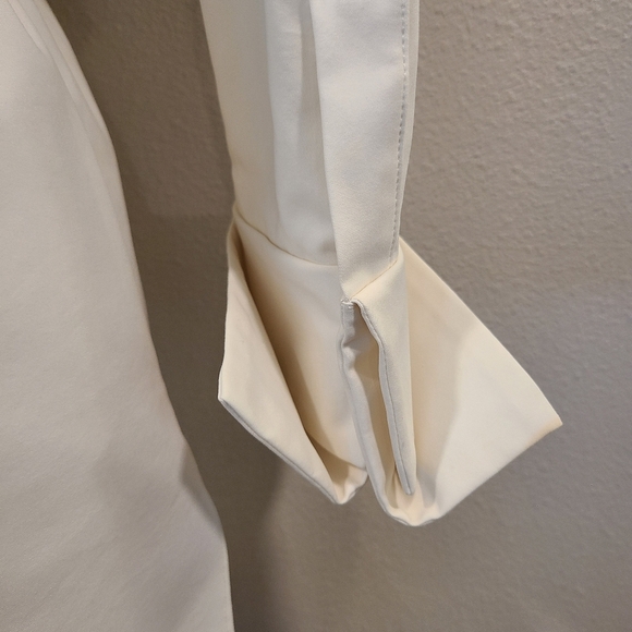 Nellie Partow Ivory Button Down Belted Shirt Dress - Picture 4 of 6